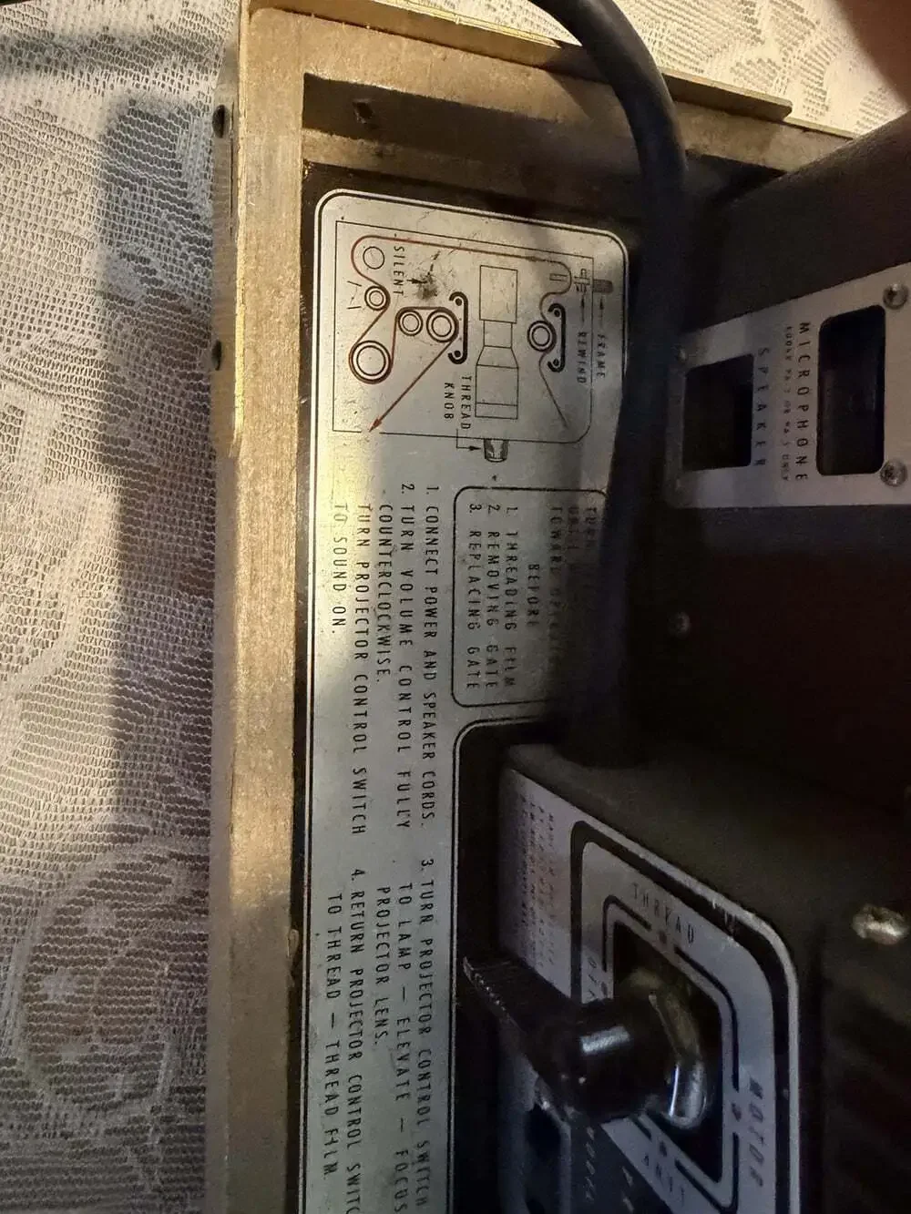 Vintage Kodak Pageant 16 mm Sound Projector model 8K5 with Case